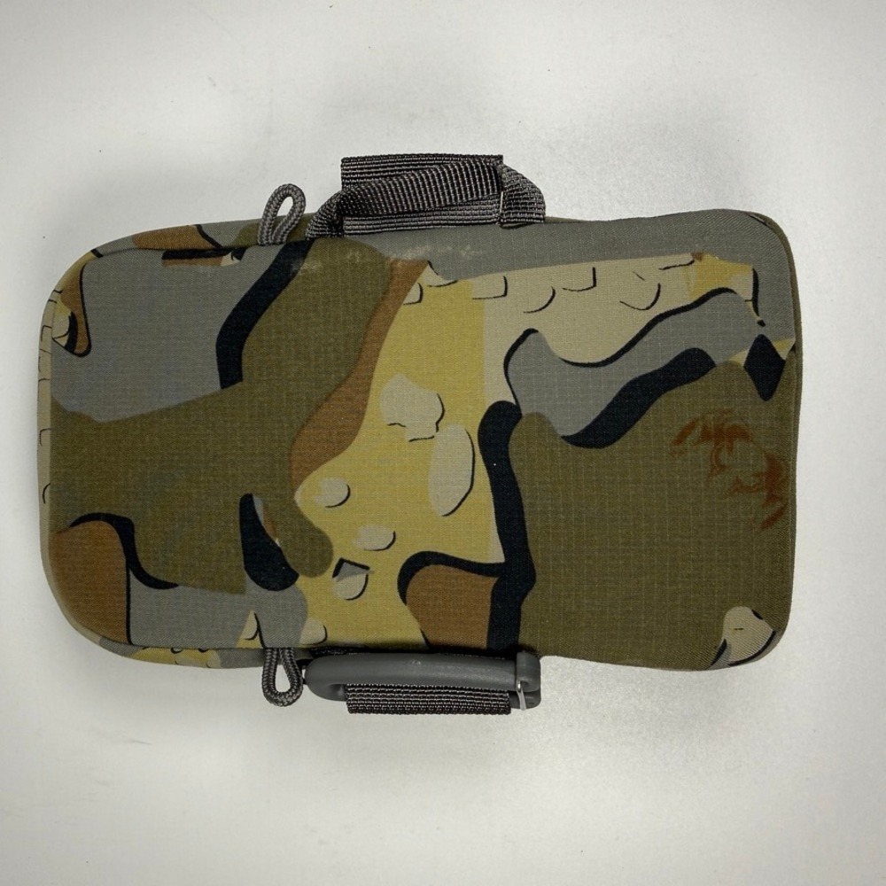 KUIU Mens OS Phone Holder Case PRO G3 Valo Camo Bino Harness Pouch Hunting Pack - Picture 2 of 12